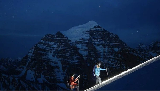 Night ascent in the mountains